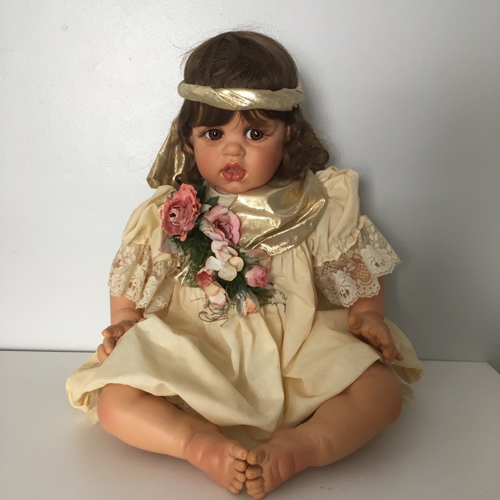 Vintage Fayzah Spanos Collection 'Halo' Precious Heirloom Doll #340/1,000